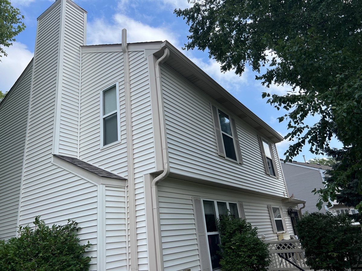 2583 Westminster Lane , Aurora, IL, US
