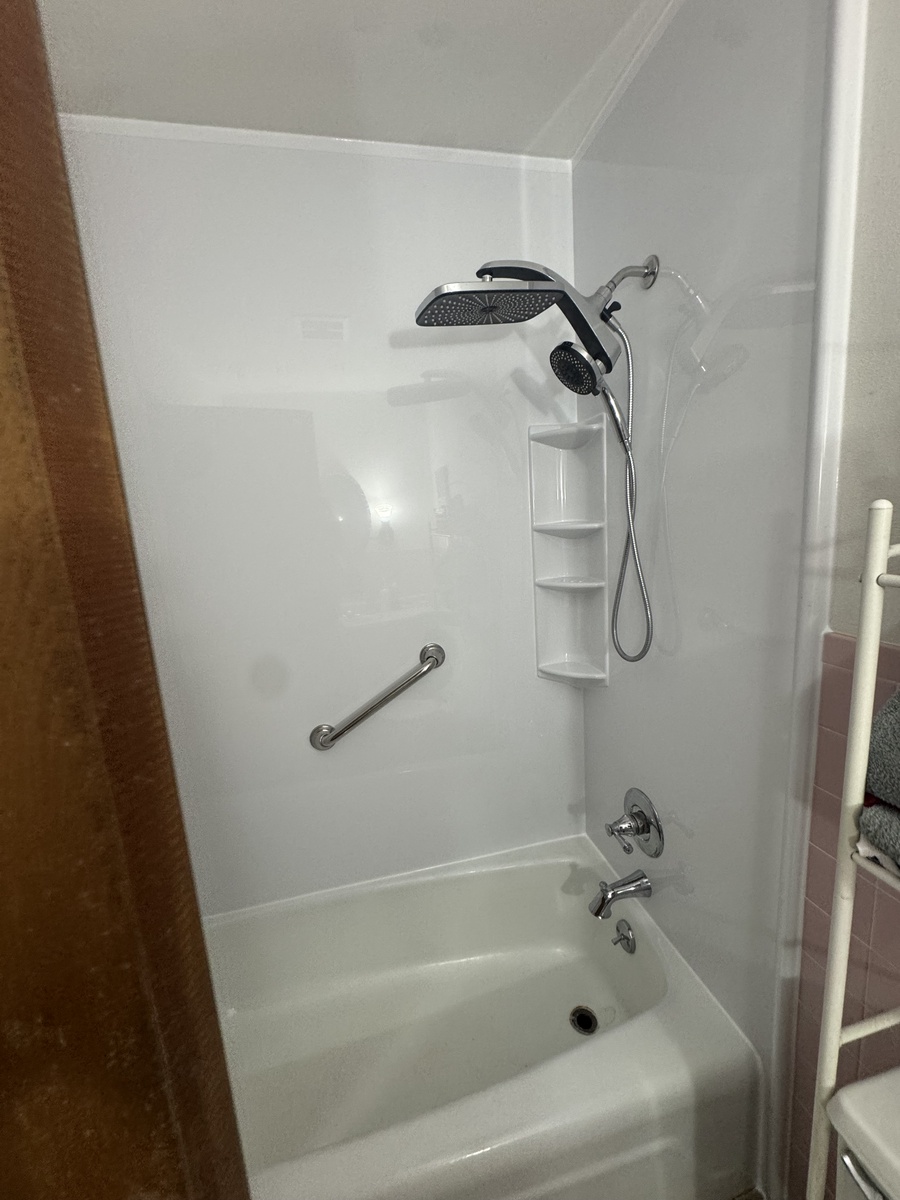 Waterloo, IL, 62298, US