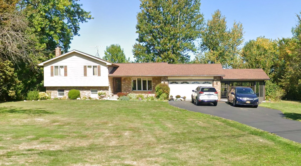 10660 Miland Road , Clarence Center, NY, US