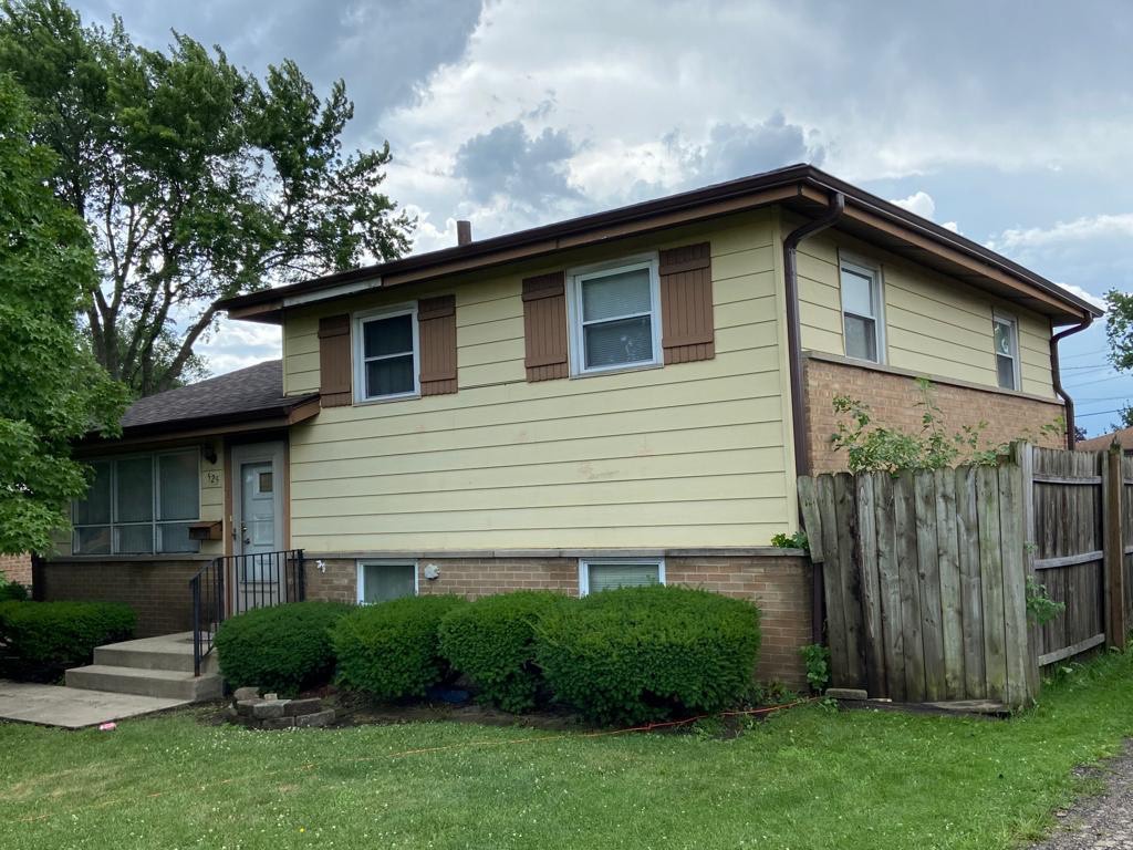 525 Rose Avenue , Addison, IL, US