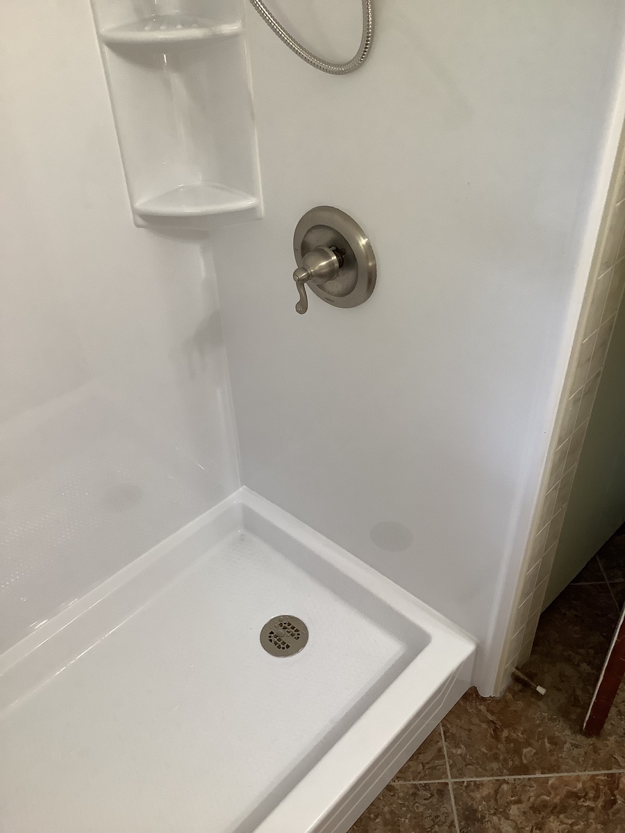 Staunton, IL, 62088, US