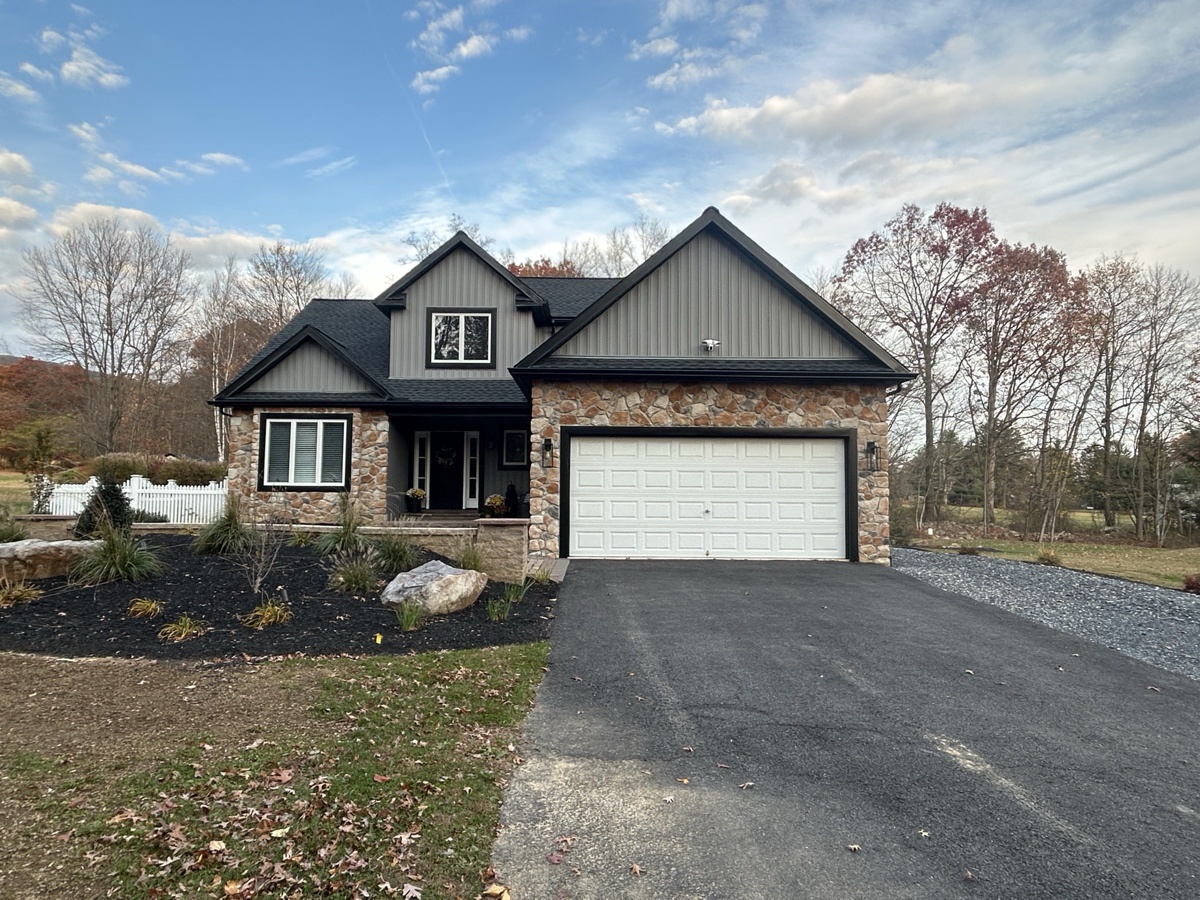 1350 Box Elder Road , Danielsville, PA, US