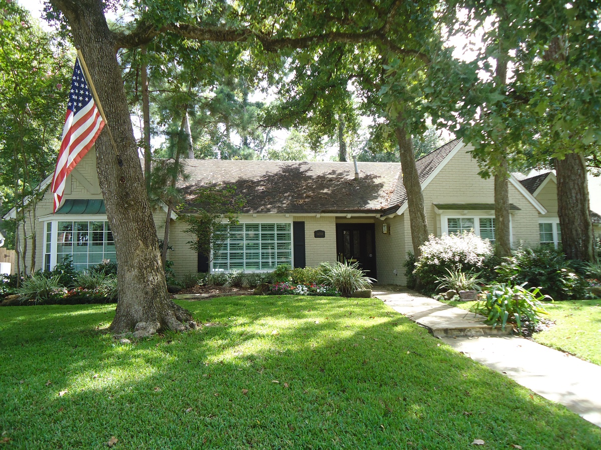 14355 River Forest Drive , Houston, TX, US