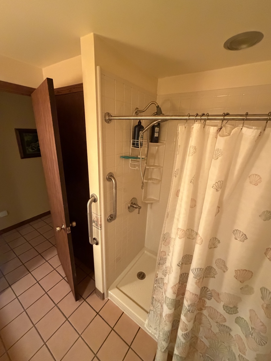 12710 Heise Road , Suring, WI, US