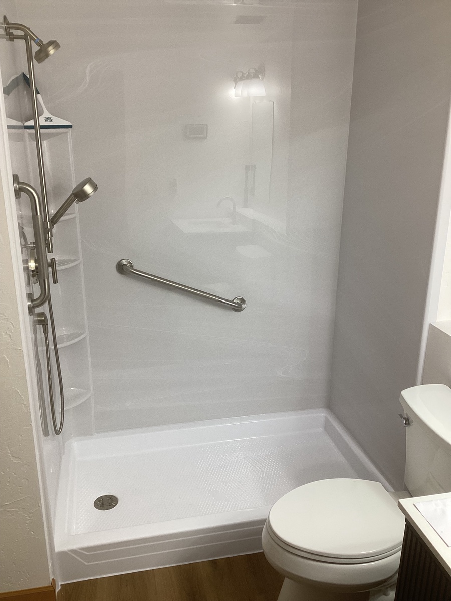 3562 South Timber Trail , Suamico, WI, US