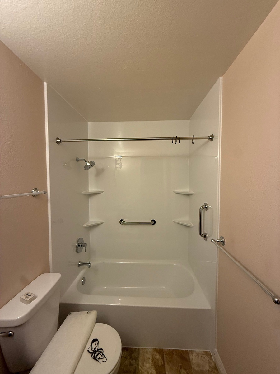 San Diego, CA, 92111, US
