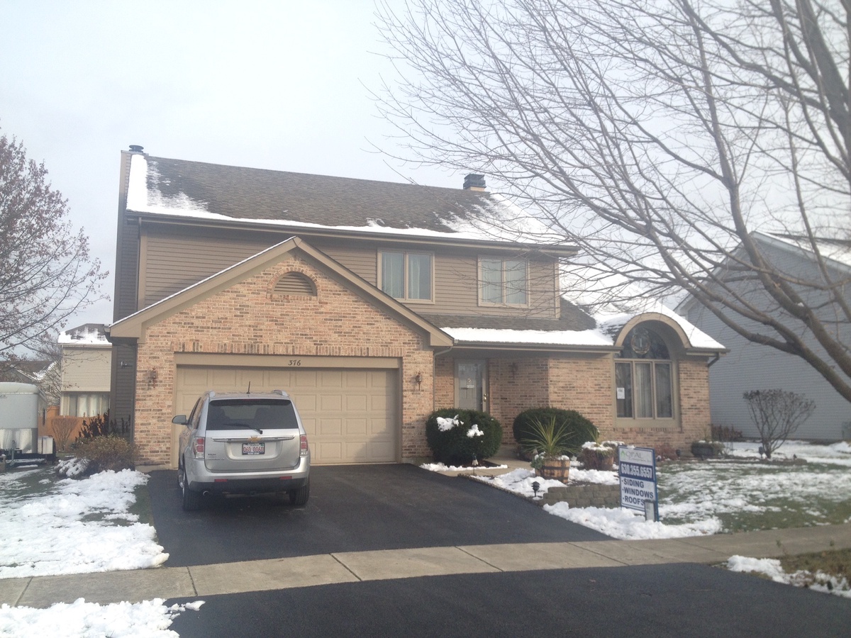 376 Callery Drive , Bolingbrook, IL, US