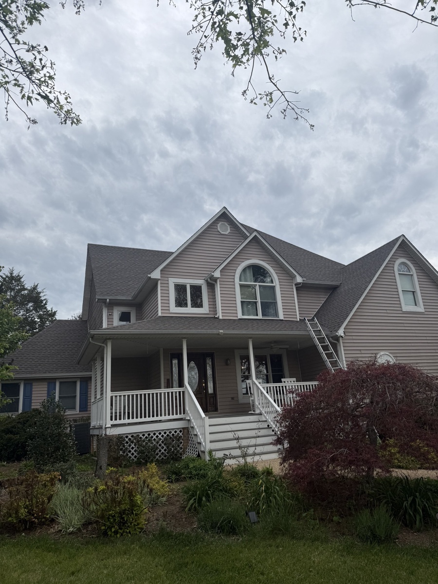 1493 Rockfish Road , Waynesboro, VA, US