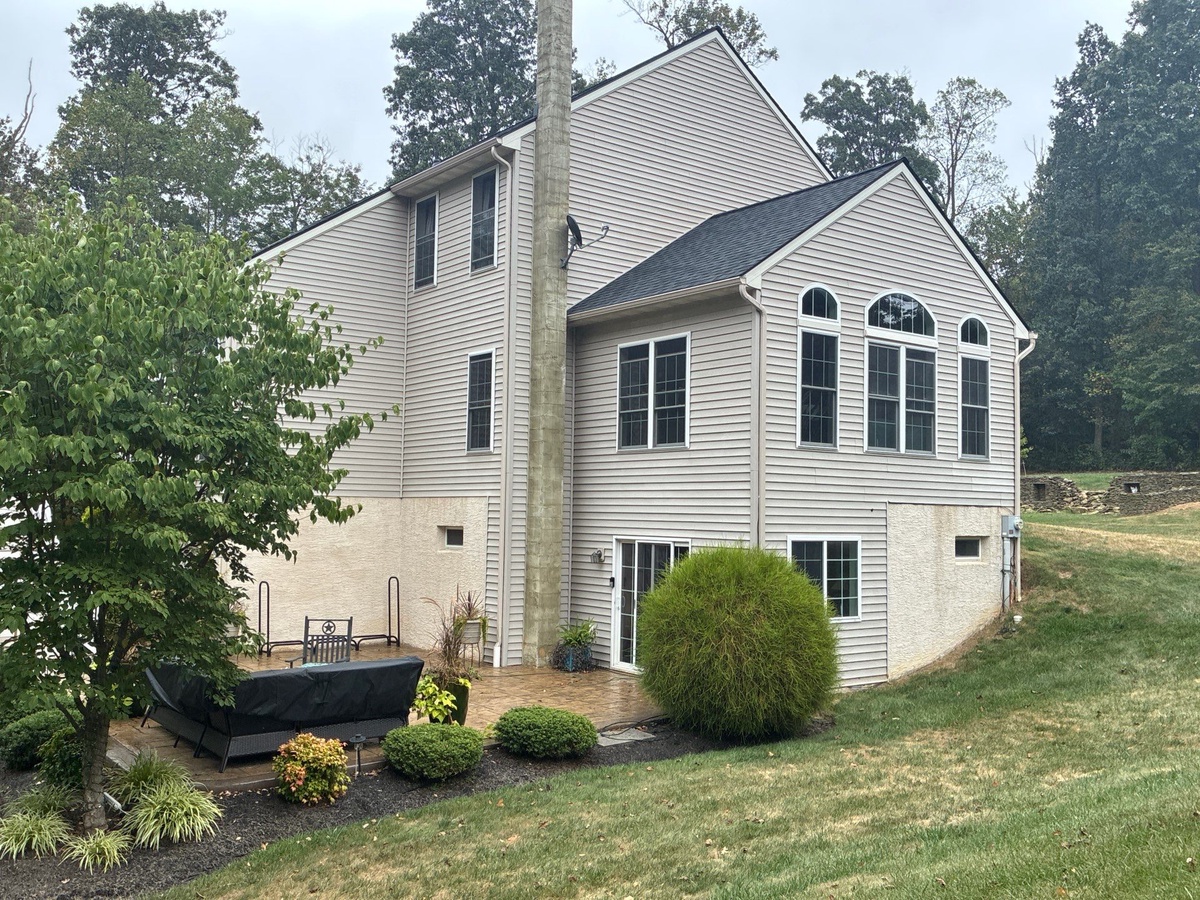 94 Woodland Drive , Honey Brook, PA, US