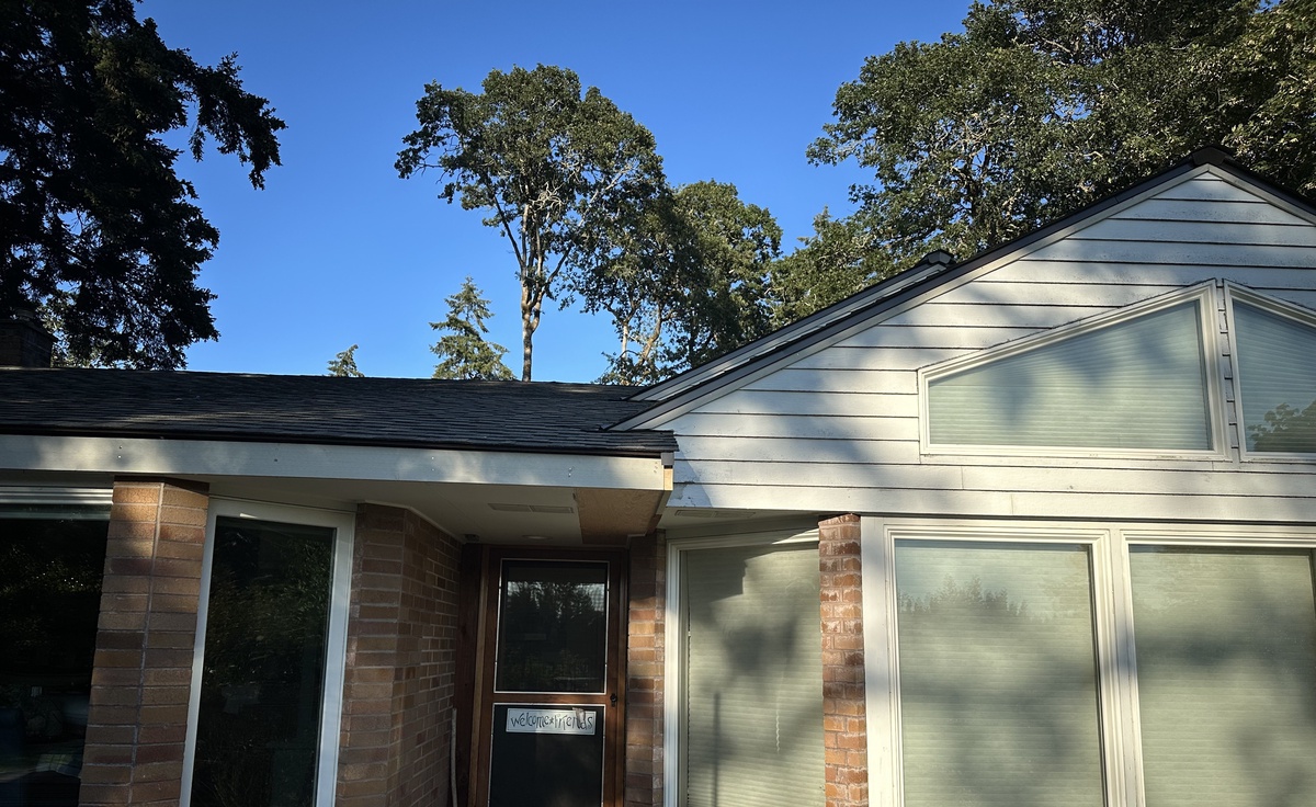 10010 Dekoven Drive Southwest , Tacoma, WA, US