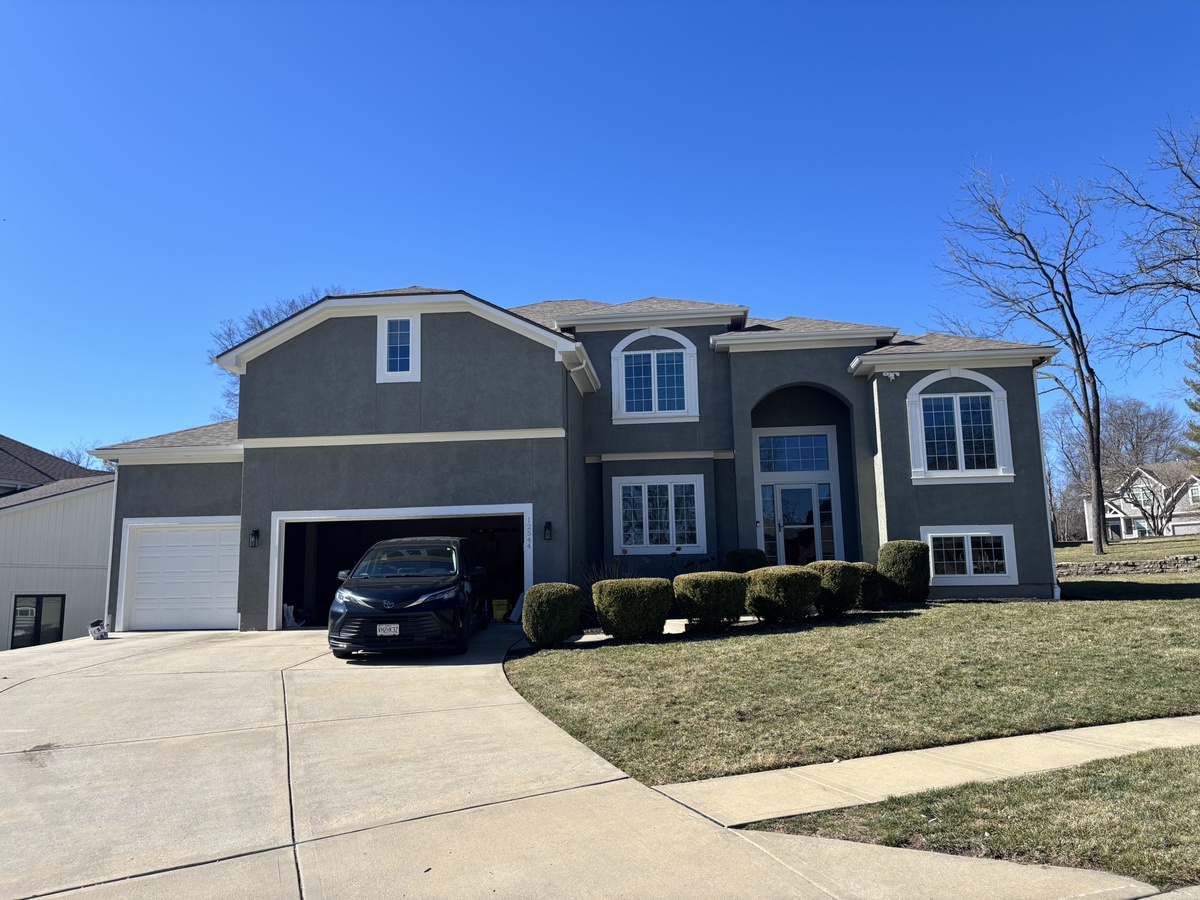 12544 Grand Court , Kansas City, MO, US