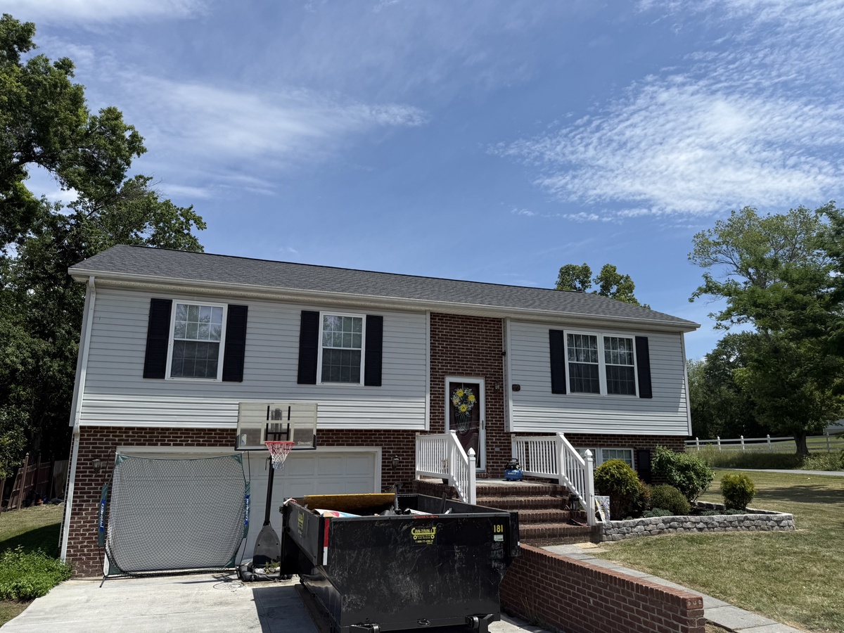 90 Laurel Oak Lane , Grottoes, VA, US