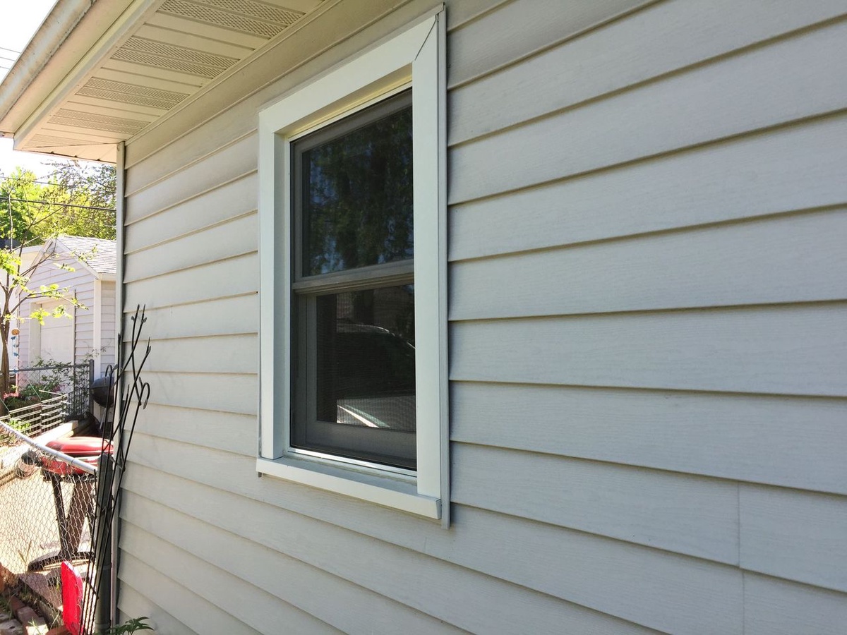 1515 Woodland Avenue , Eau Claire, WI, US