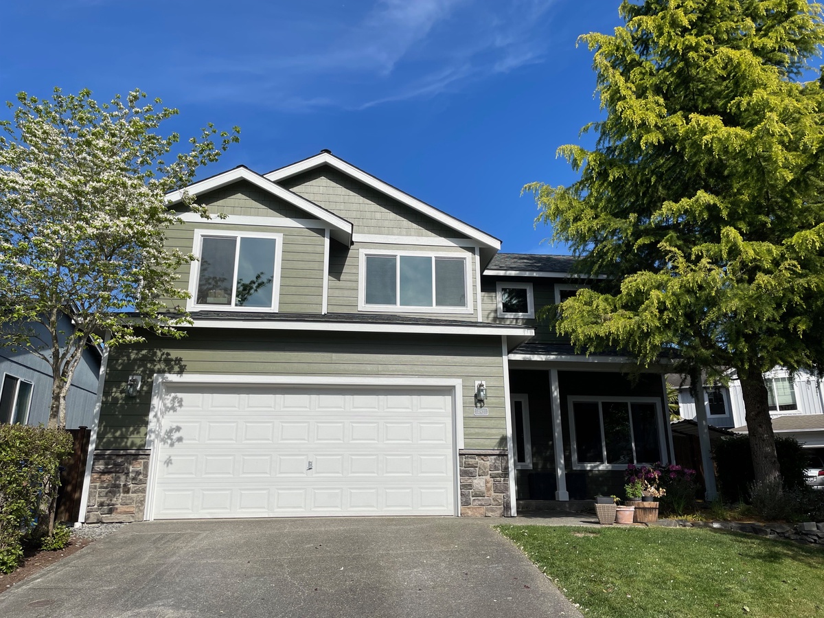 14921 68th Avenue East , Puyallup, WA, US