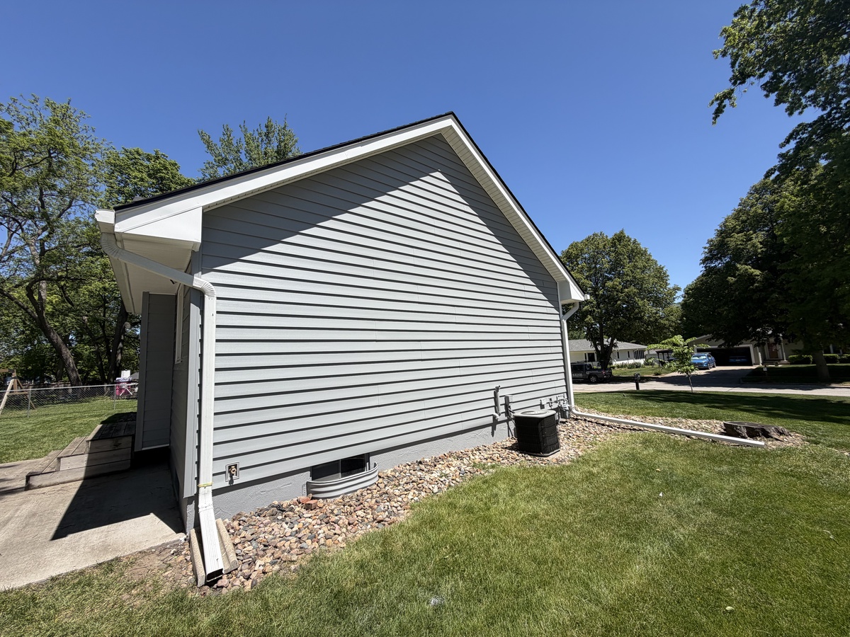 3900 Southeast 25th Street , Des Moines, IA, US