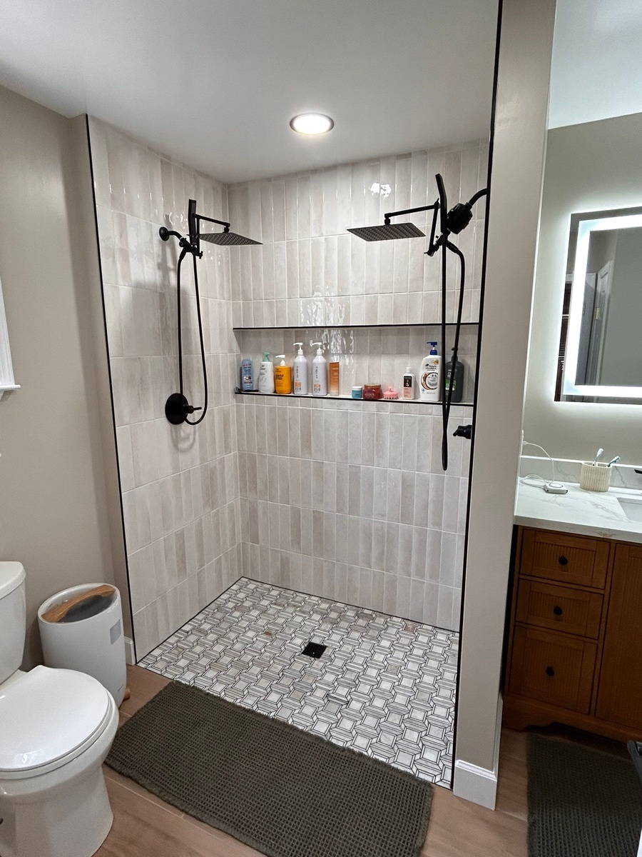 141 Greenland Beach Road , Riviera Beach, MD, US