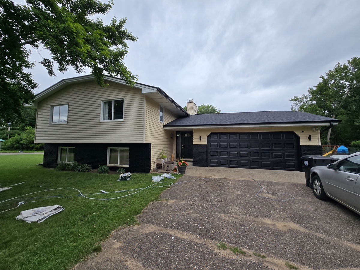 17211 Davenport Street Northeast , Ham Lake, MN, US