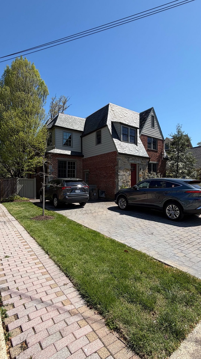 2421 Taylor Avenue , Alexandria, VA, US