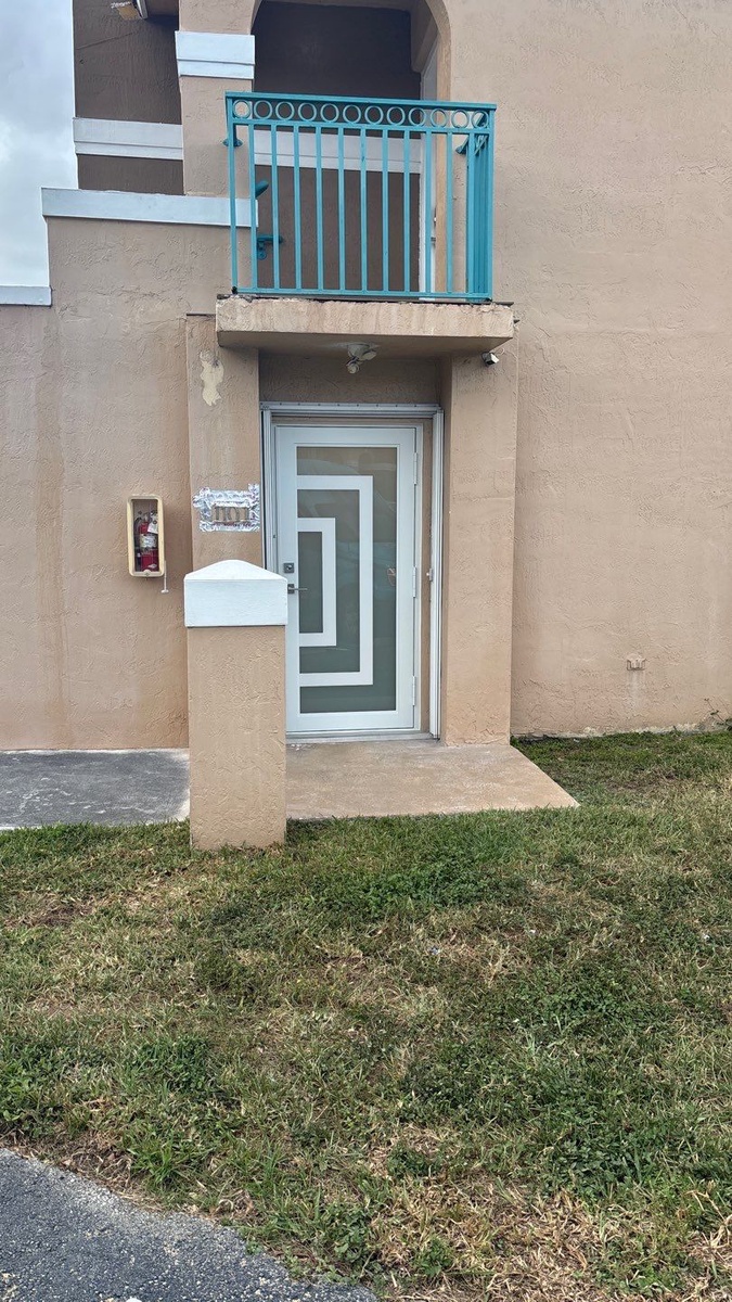 13125 SW 64th Terrace apt. 1101 , Miami , FL, US