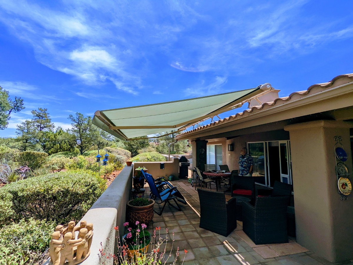 Tucson, AZ, 85743, US