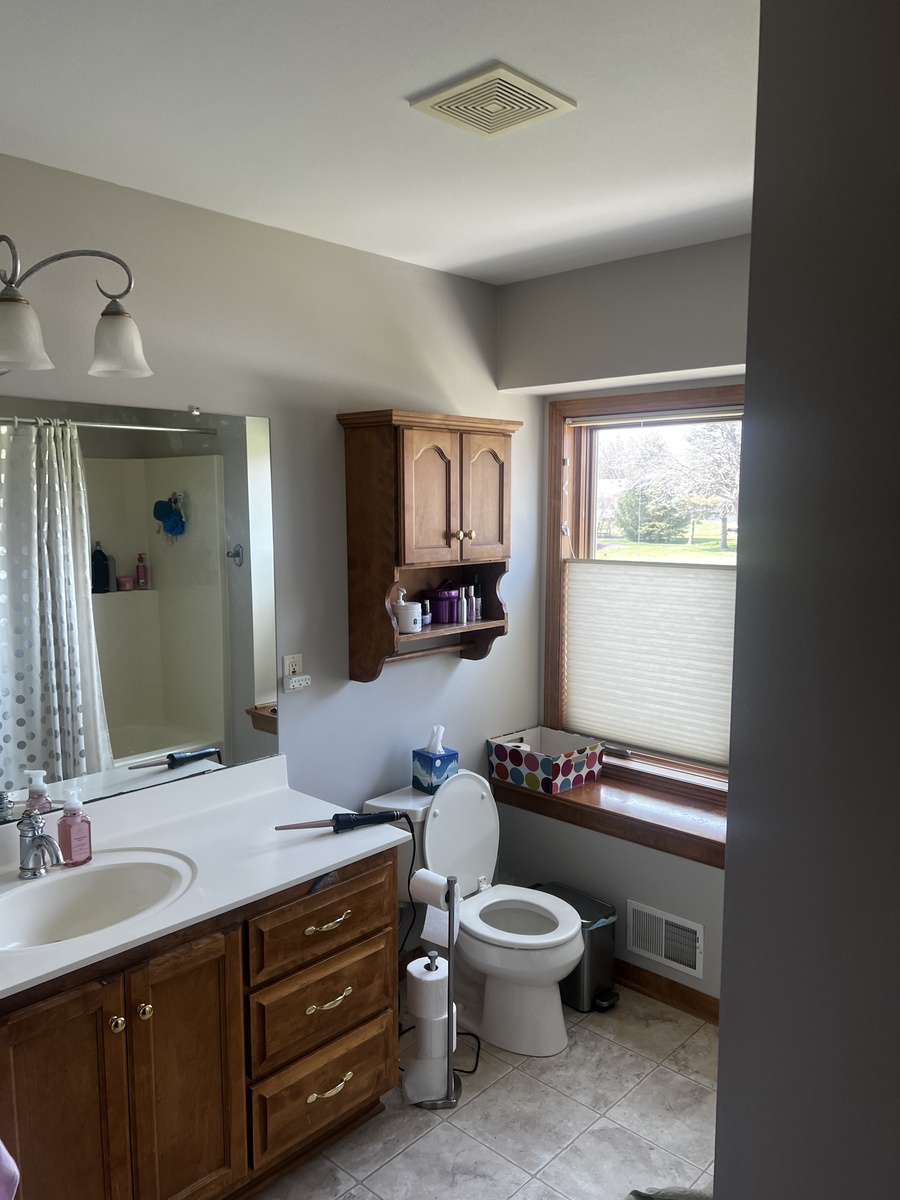 Vicki T. 3770 Glen Echo Drive, Brookfield, WI