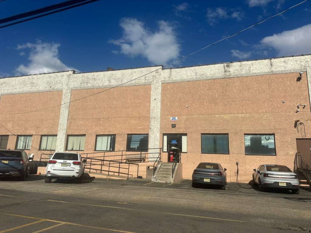720 South 1st Street , Harrison, NJ, US