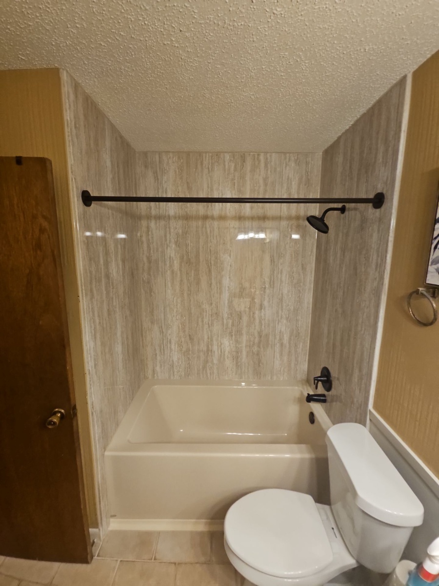 2941 Frostwood Drive , Shreveport, LA, US