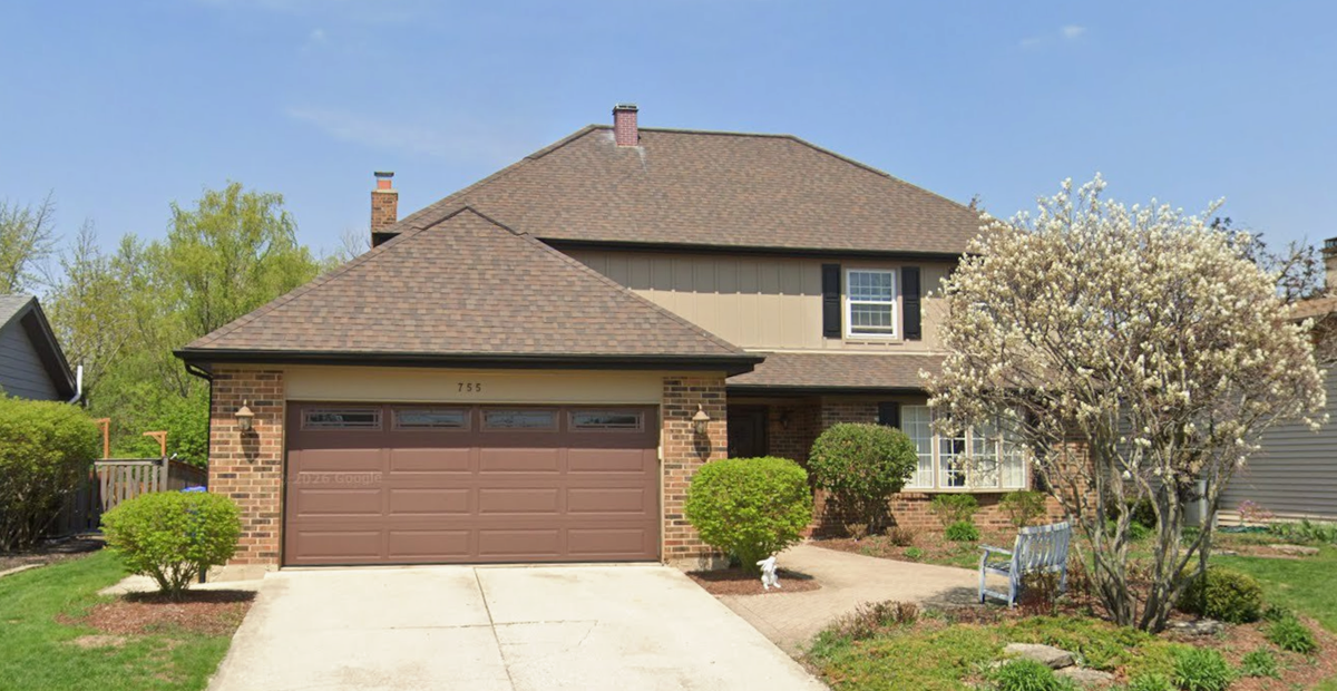 755 Farnham Lane , Wheaton, IL, US