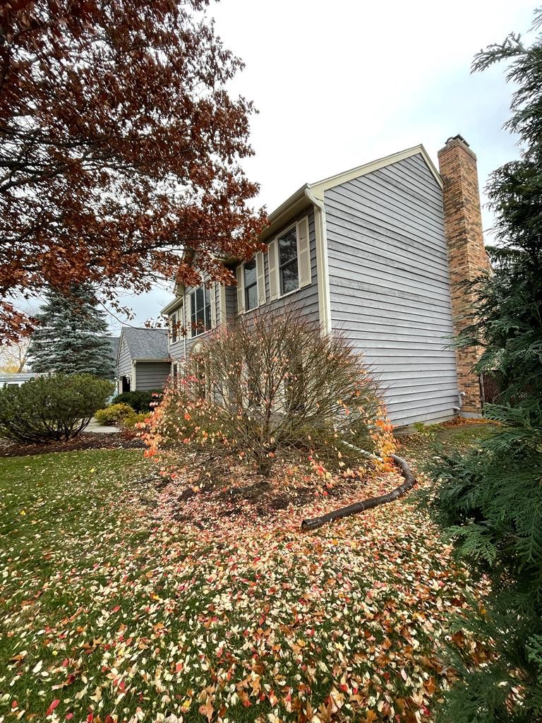 839 Wildrose Drive , Cary, IL, US