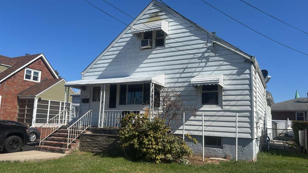 120 Carteret Avenue , Carteret, NJ, US