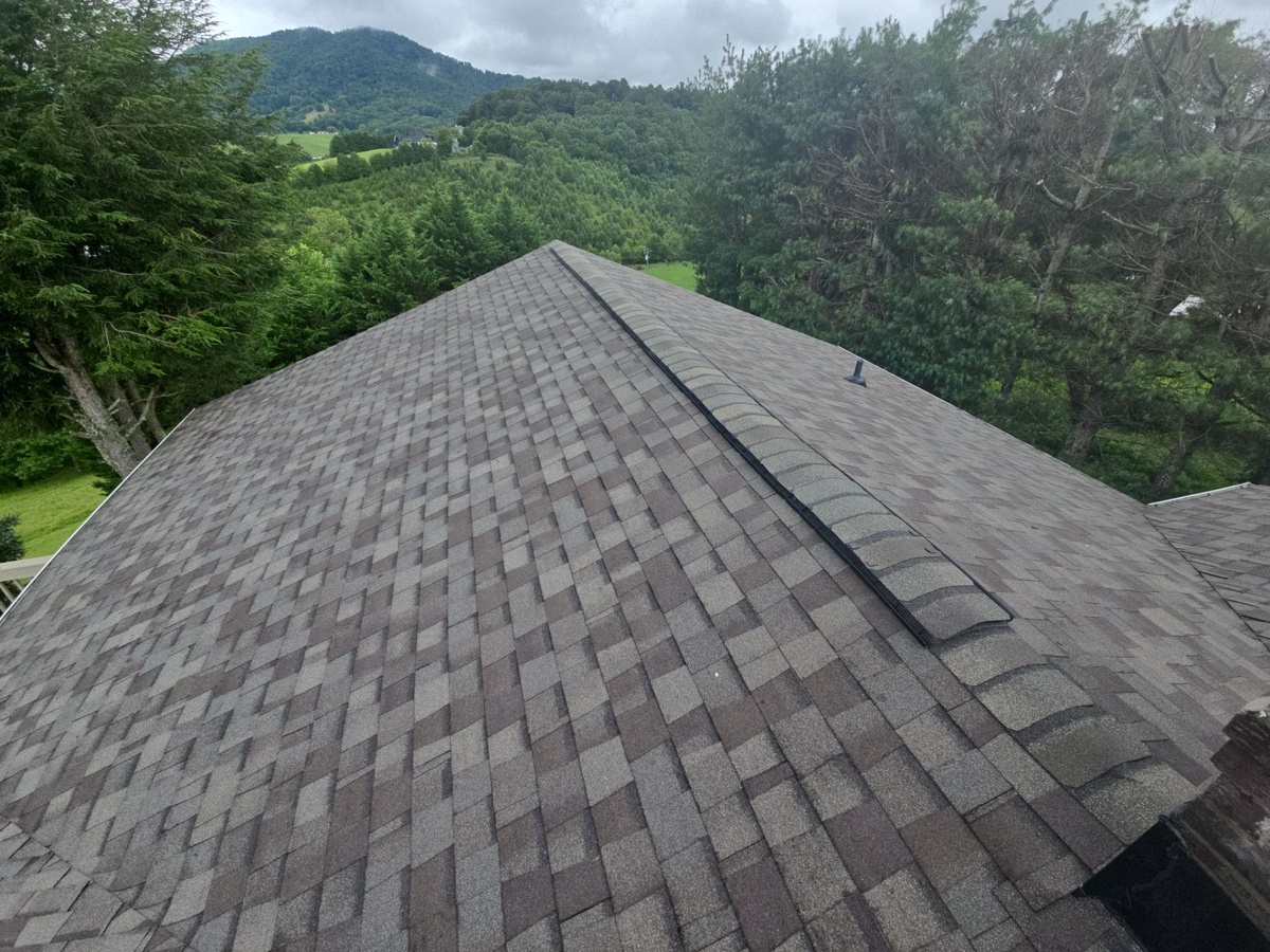 32 New Morning Place , Leicester, NC, US