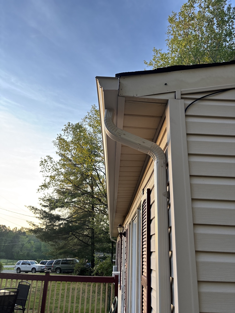 1761 Lindsay Road , Gordonsville, VA, US