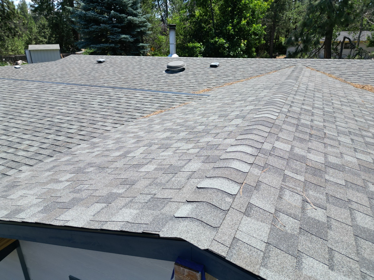 60940 Ridge Drive , Bend, OR, US