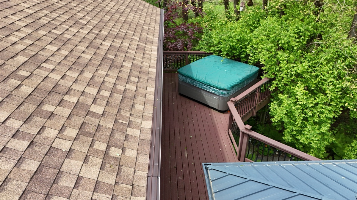 7240 Saint Charles Place , Kalamazoo, MI, US