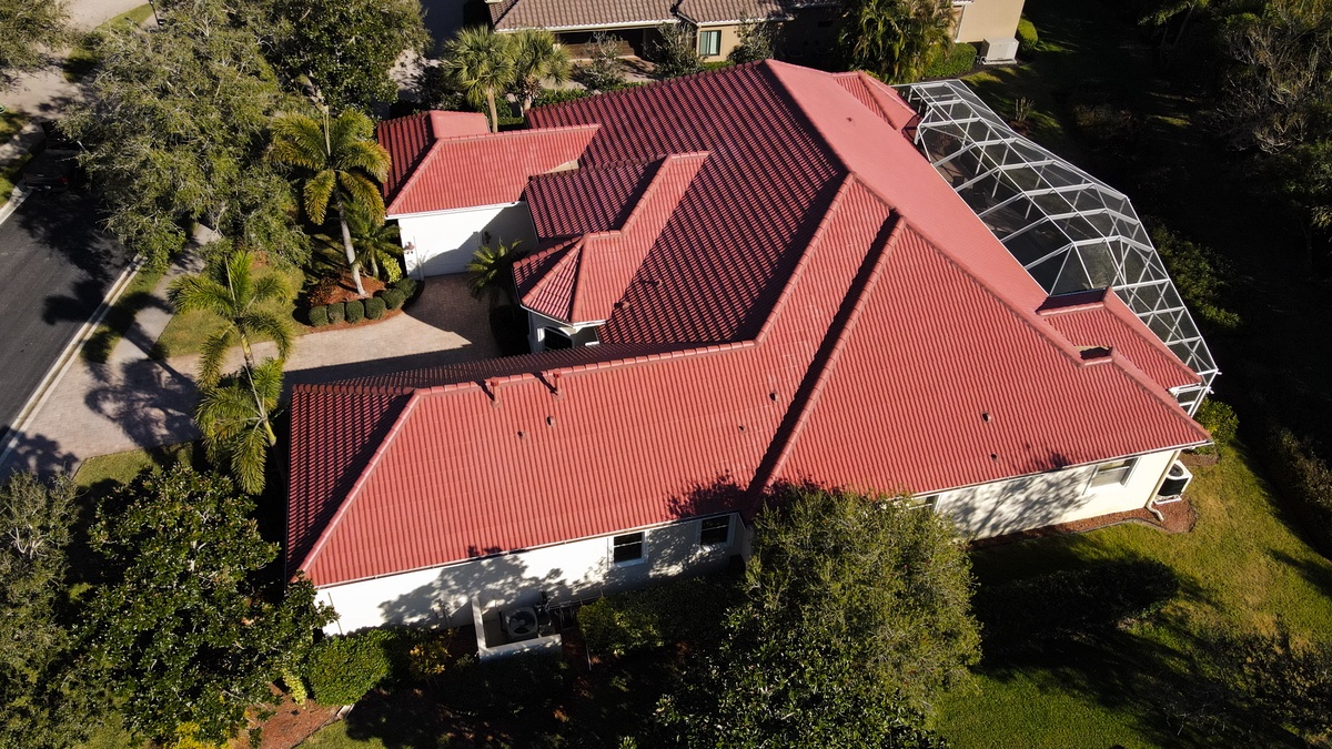 5332 Hunt Club Way , Sarasota, FL, US