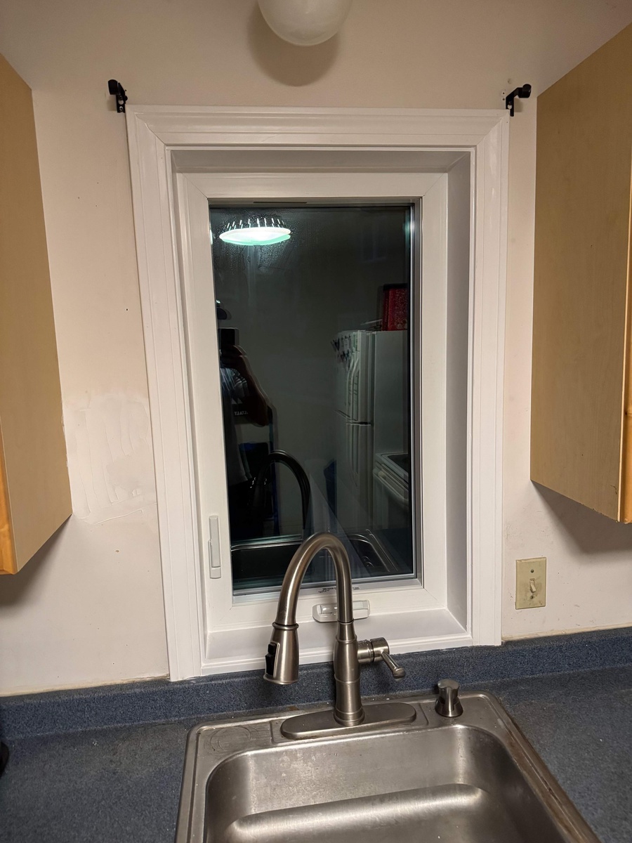 200 Valley West Way , Manchester, NH, US