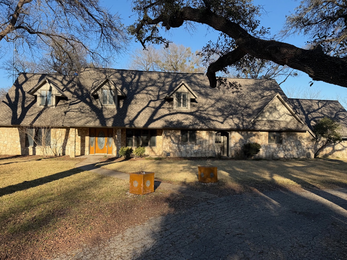 130 County Road 4271 , Clifton, TX, US