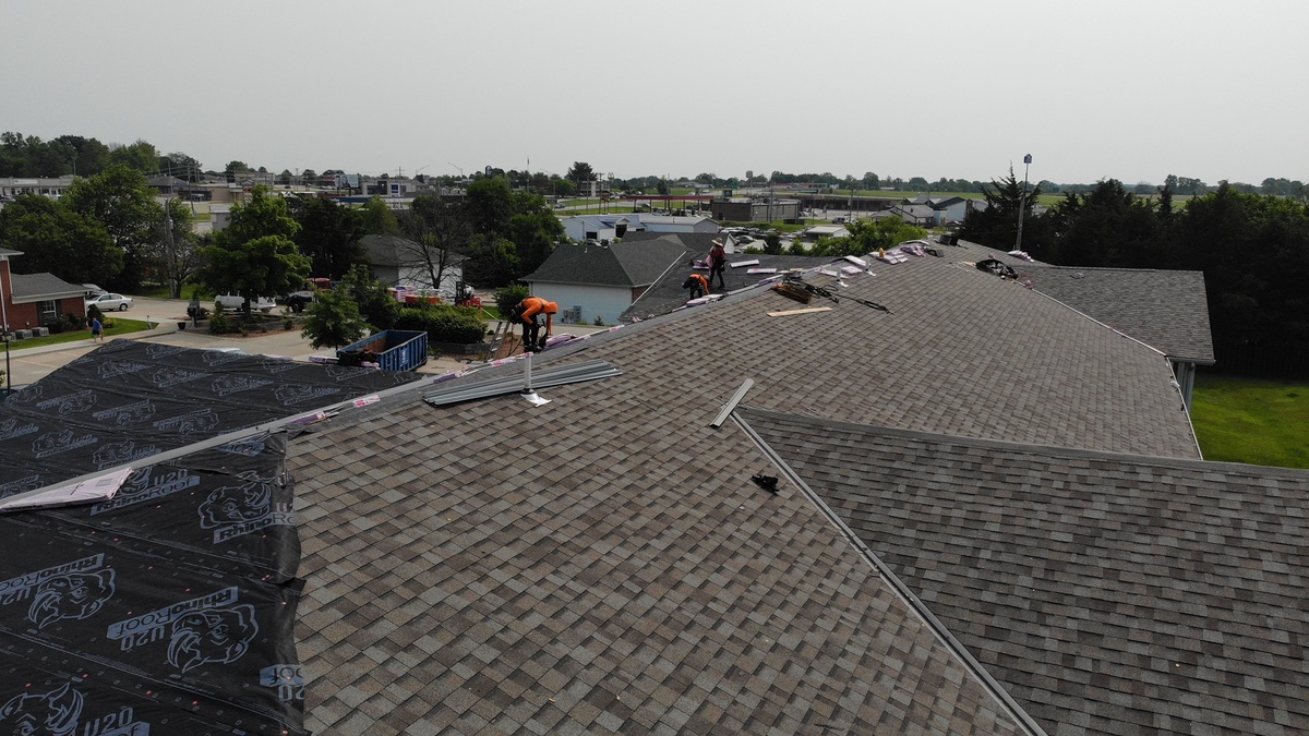 211 West Simon Boulevard , Holts Summit, MO, US