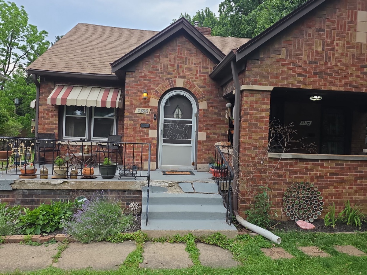 Lowell Avenue, Indianapolis, IN, US