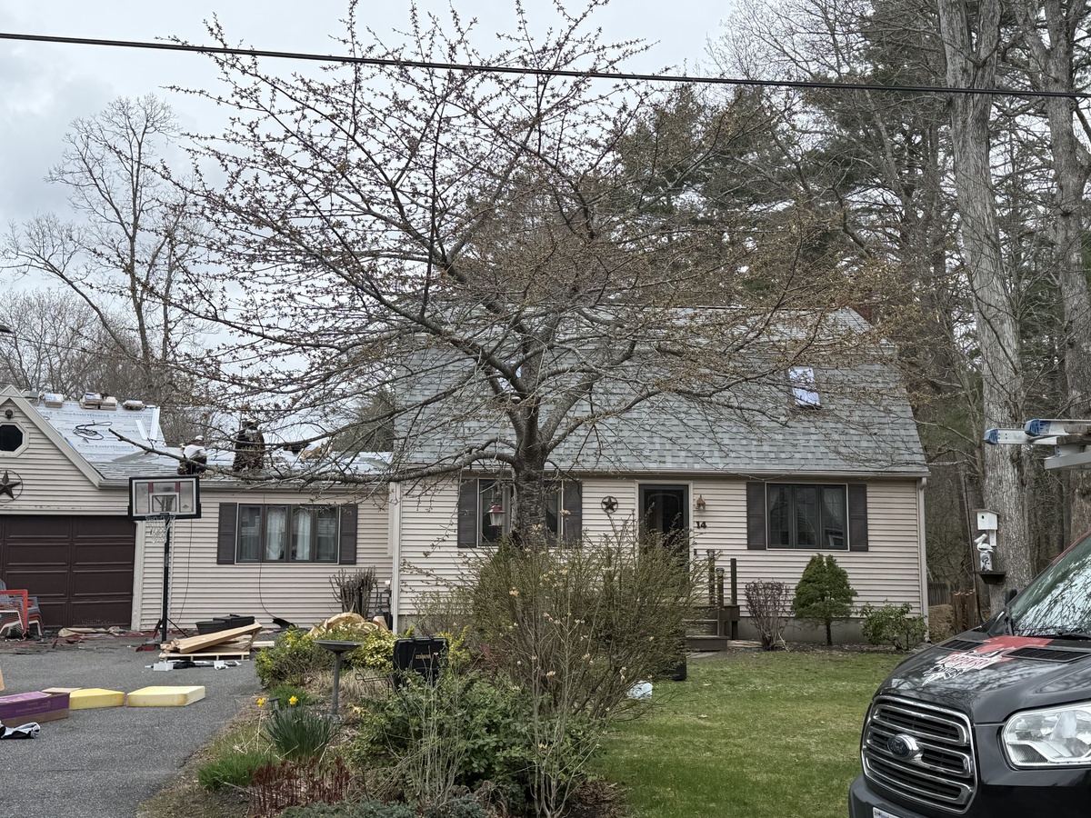 14 Pope Street , Carver, MA, US