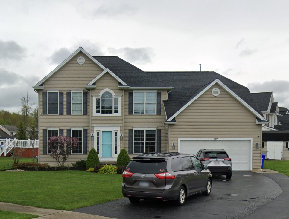 2285 Hobble Bush Lane , Lake View, NY, US