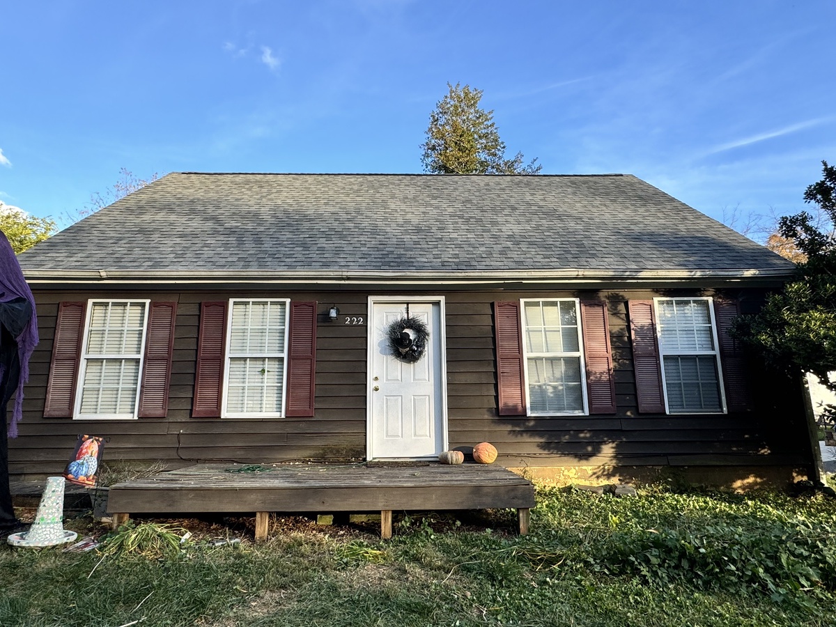 222 Old Lynchburg Road , Charlottesville, VA, US