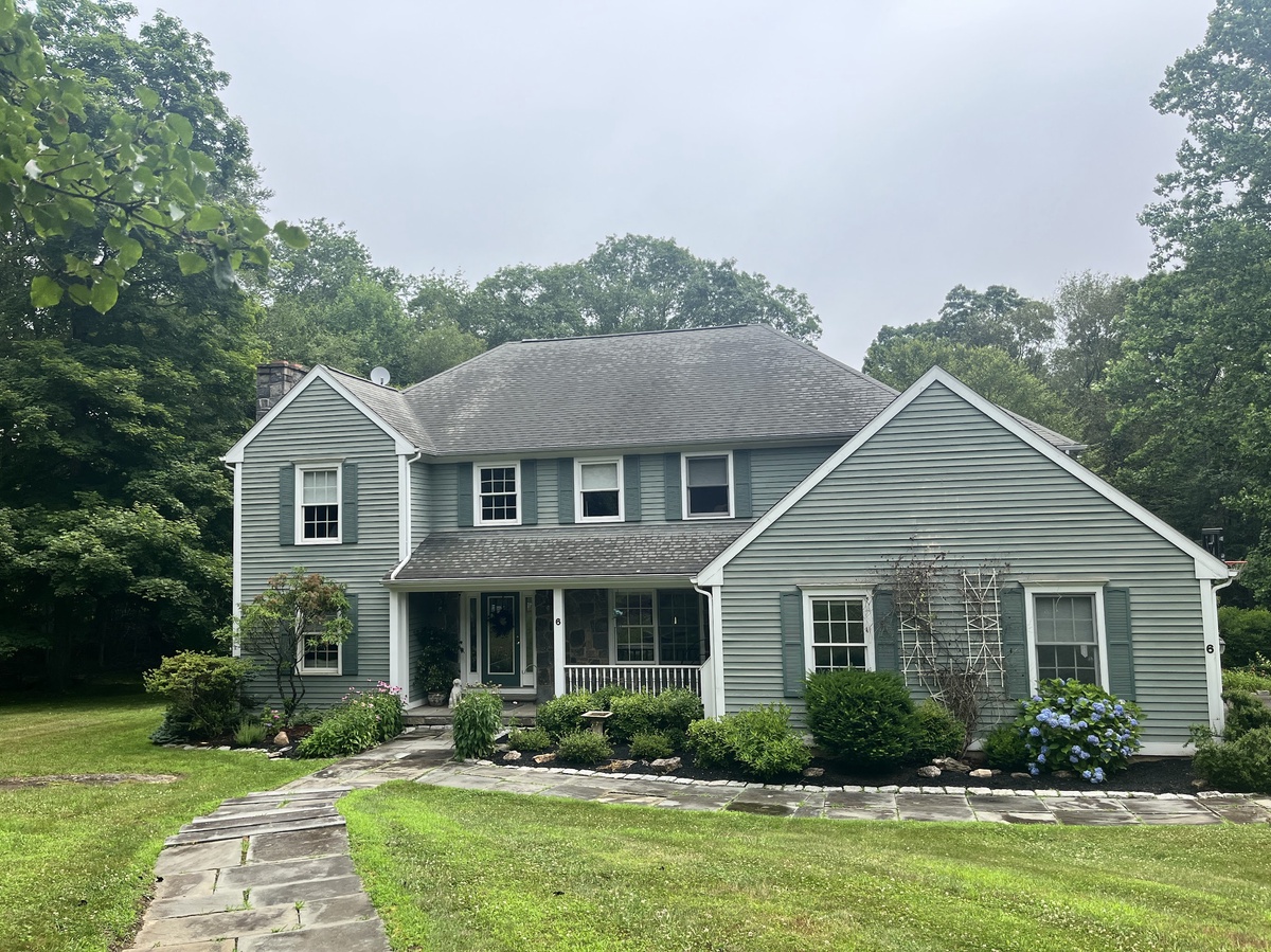 6 Greenwood Lane , Guilford, CT, US