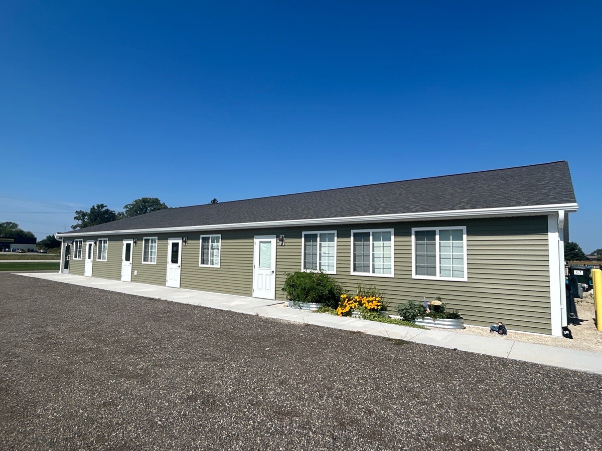 105 East Rose-Eld Road , Rosendale, WI, US