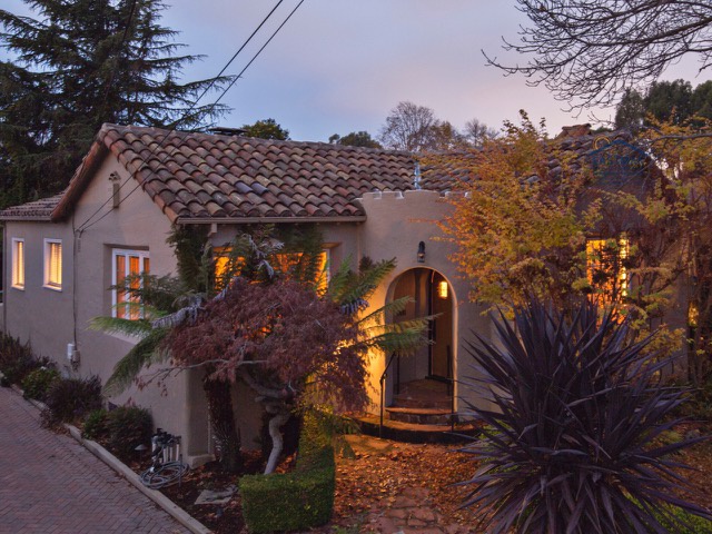 Burlingame, CA, 94010, US