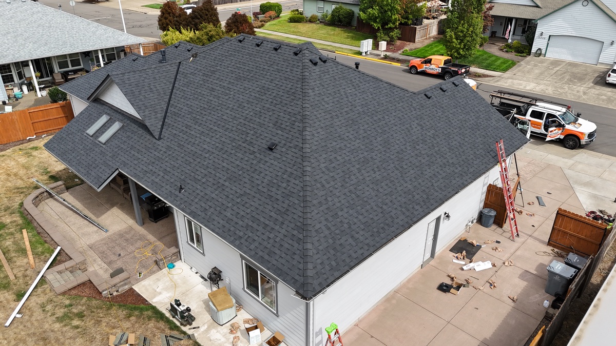 5332 Northeast Umpqua Lane , Albany, OR, US