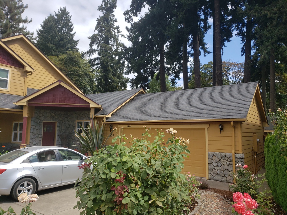 174 Daniel Drive , Eugene, OR, US