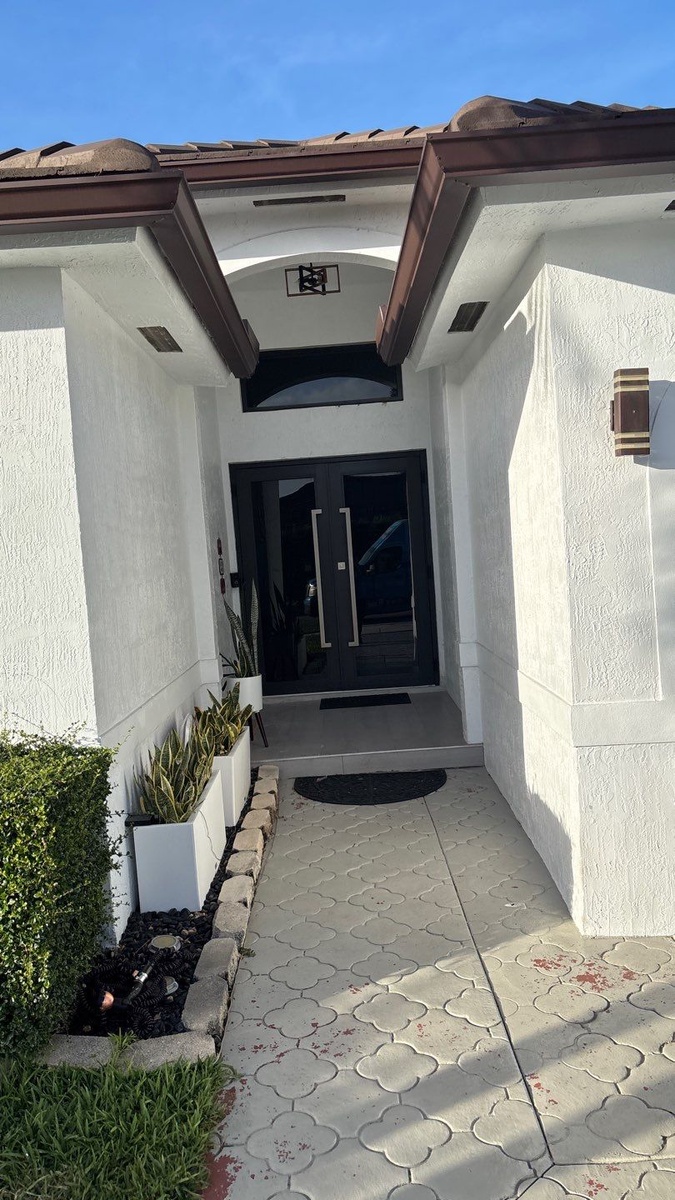 16565 SW 90 Street , Miami, FL, US