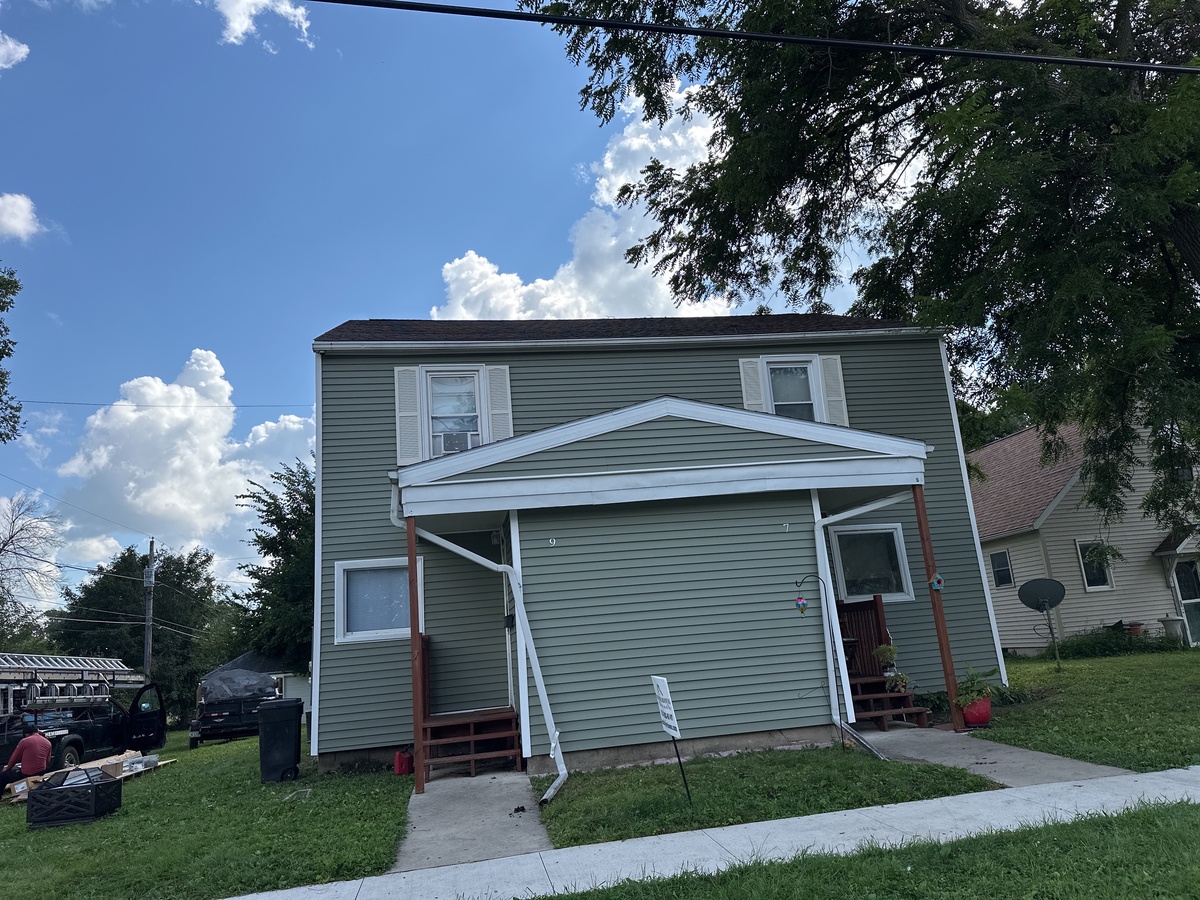 7 4th Avenue Southeast , Hampton, IA, US