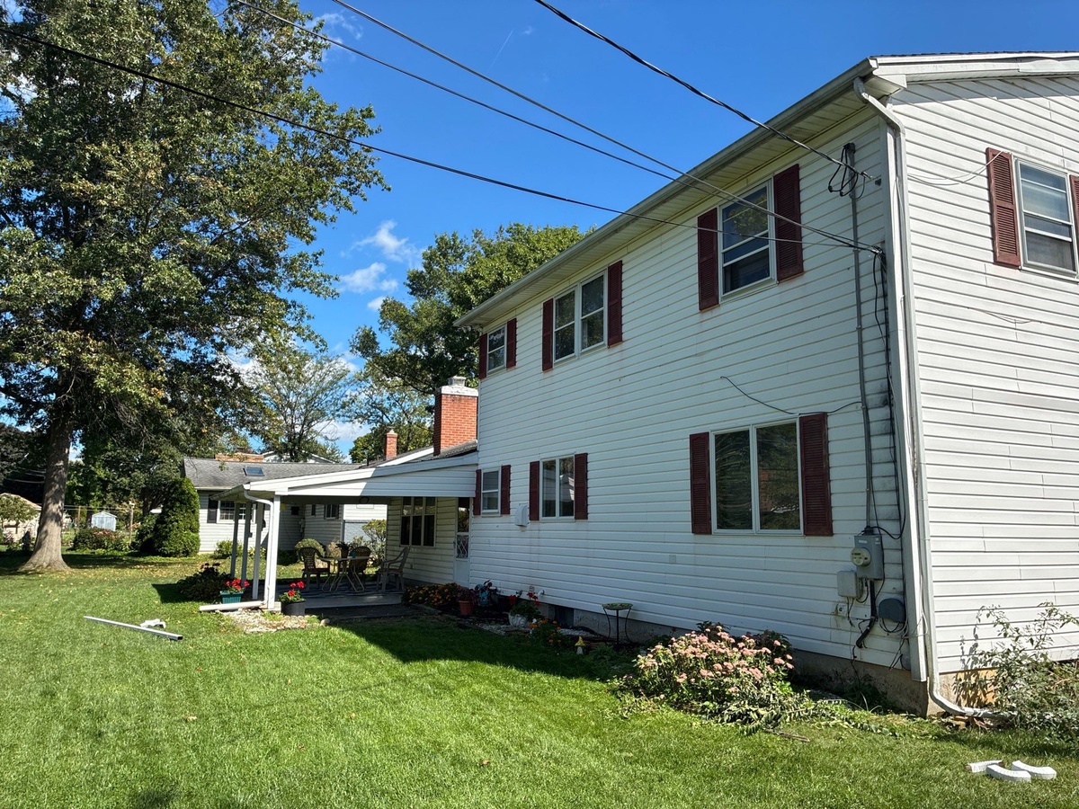 7605 Woodbine Rd , Macungie, PA, US